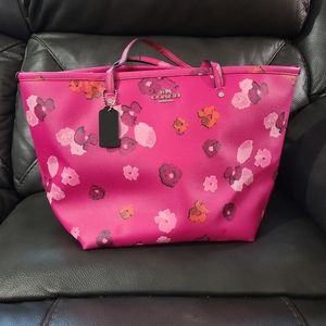 COACH Tote, Wallet and Card Holder